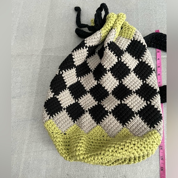 Handmade Crochet Black Gray Checkered WMN Shoulder Bag Green Accent - Picture 3 of 6